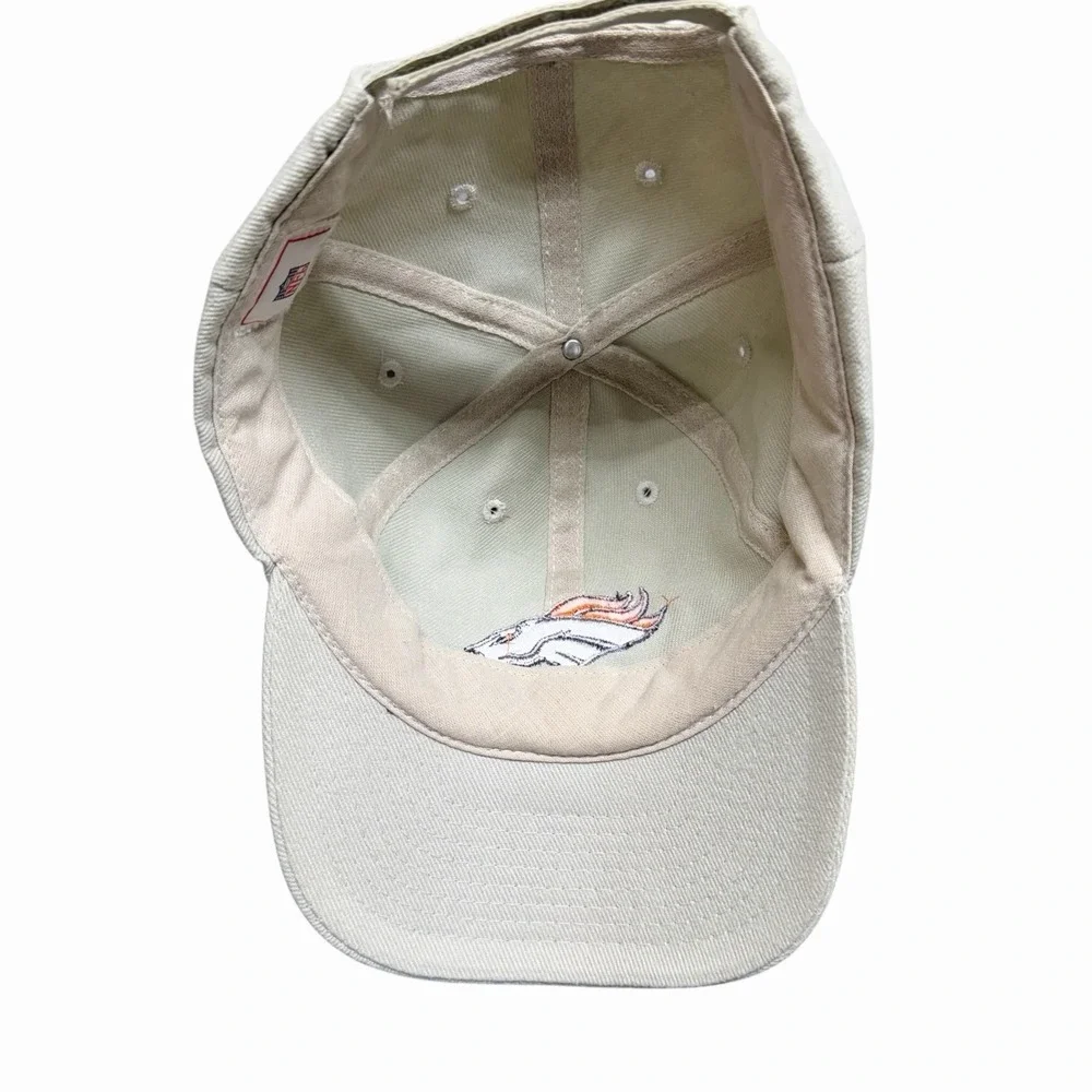 Denver Broncos NFL Football Hat Cap Cream Beige Embroidered Logo‎ Dad Hat